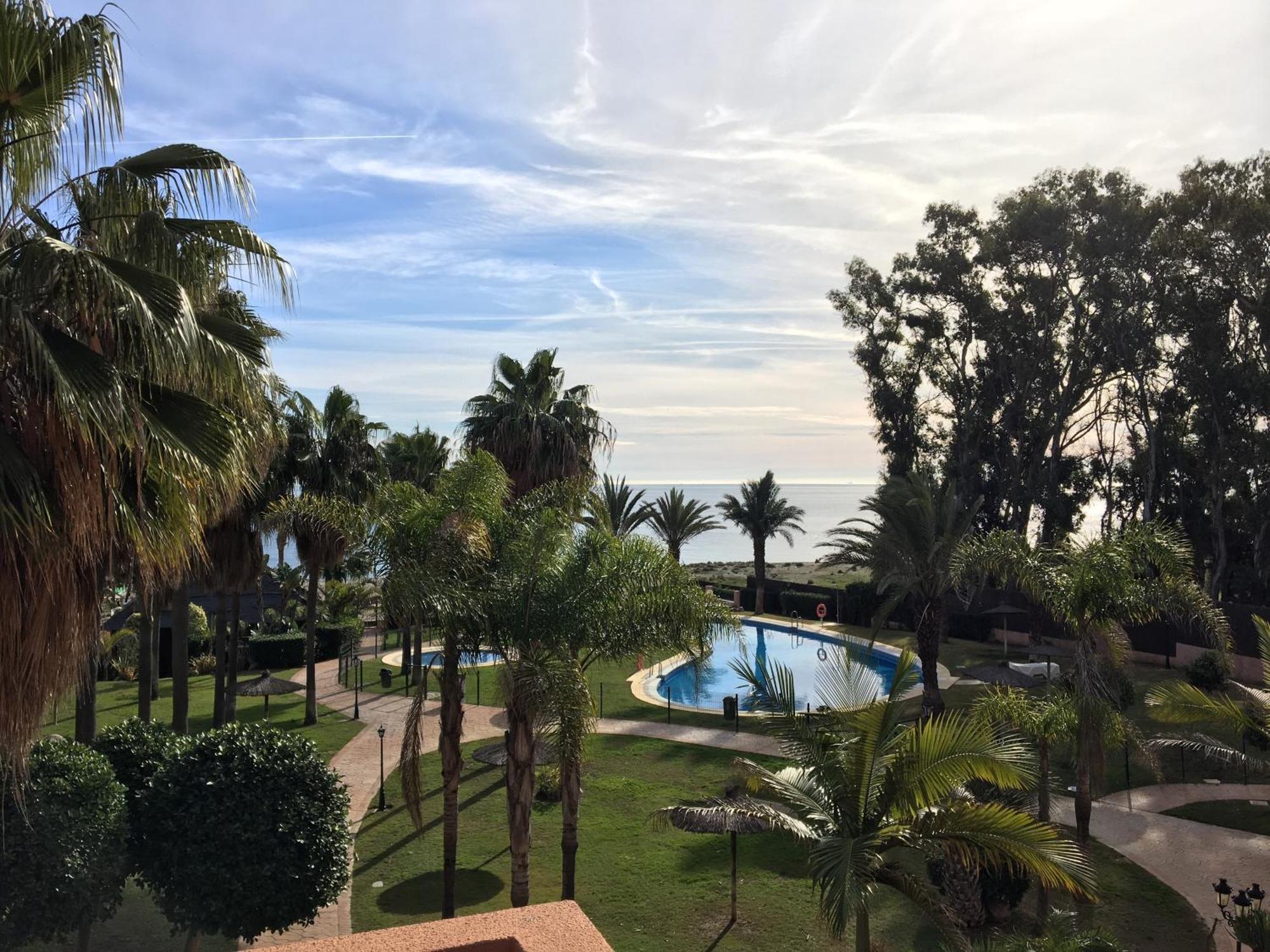 Cn-340 Suites Estepona Szoba fotó